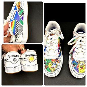 VTG Reebok Classic Tennis Shoes,Men 6.5  Women 8.5 Monsters,Racing,Colorful,Art